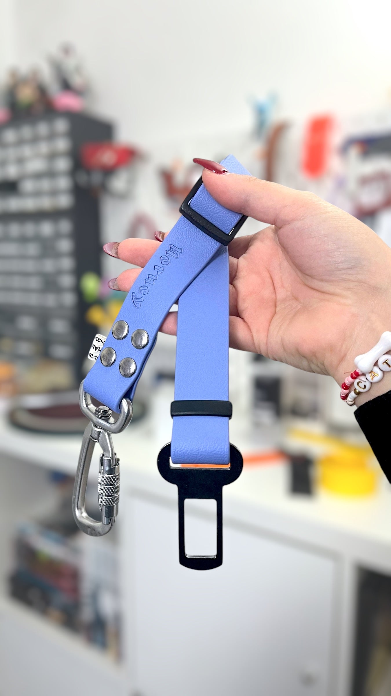 Adjustable seat belt