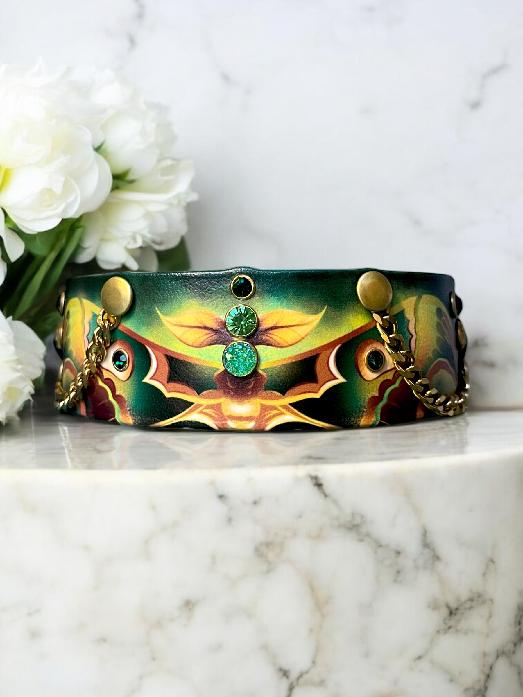 Collier surprise Insecta